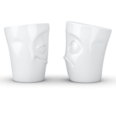 Premium B-Ware, Becher ohne Henkel - Verdutzt - 350 ml weiß (im Bild rechts) - Niki Home